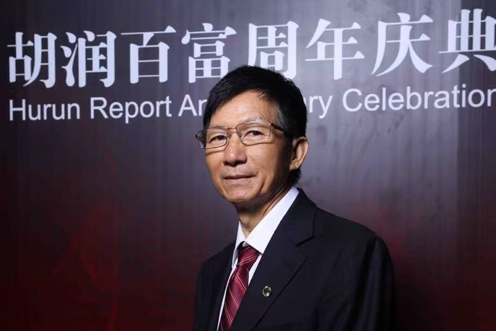 著名艺术家黄建南书写中国文化自信新高度